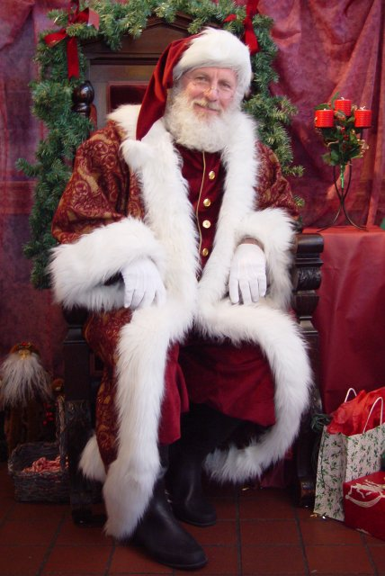 03-santa-claus-adeles-of-hollywood-professional-vest-shirt-combo-royal-robe-Nick-Caputo-po