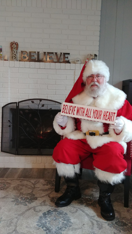 041-santa-claus-professional-adeles-of-hollywood-traditional-suit-Steve-Mitchell