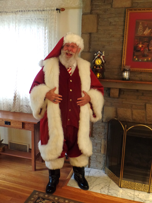 018-santa-claus-adeles-of-hollywood-professional-vest-shirt-combo-royal-robe-John-Suhr-po