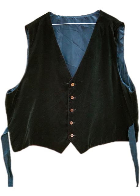 green_rayon_velvet_material_vest